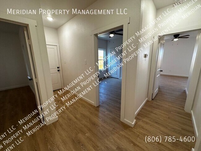 Building Photo - 5804 Urbana Pl