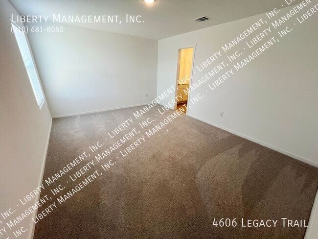 Building Photo - 4606 Legacy Trl