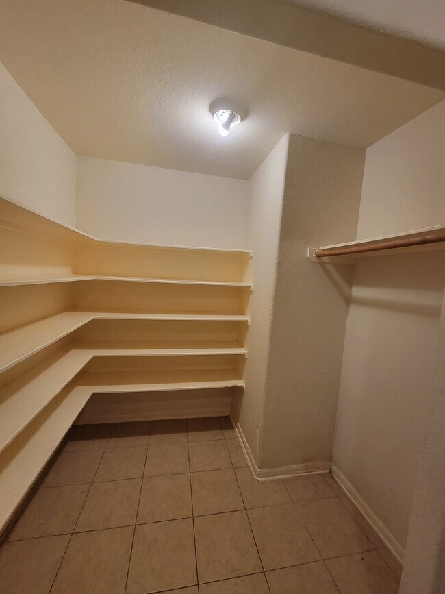 Building Photo - 17902 Sunshine Trace Ln
