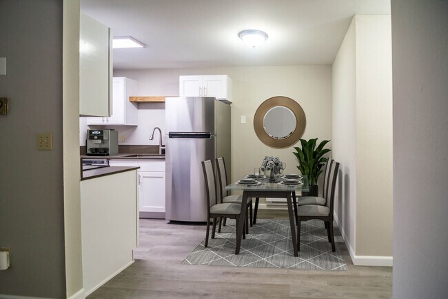 Interior Photo - Landing on Chicago