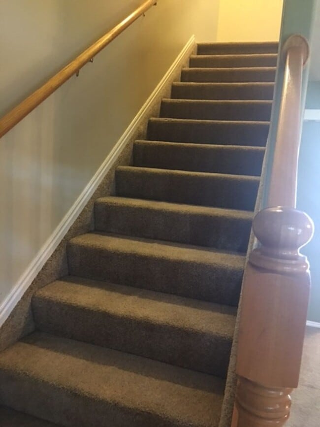 Building Photo - 75 N Hampton Pl