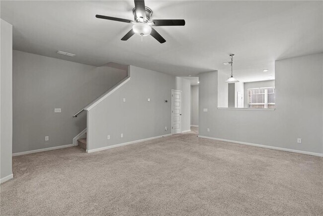 Building Photo - 2505 Piering Dr