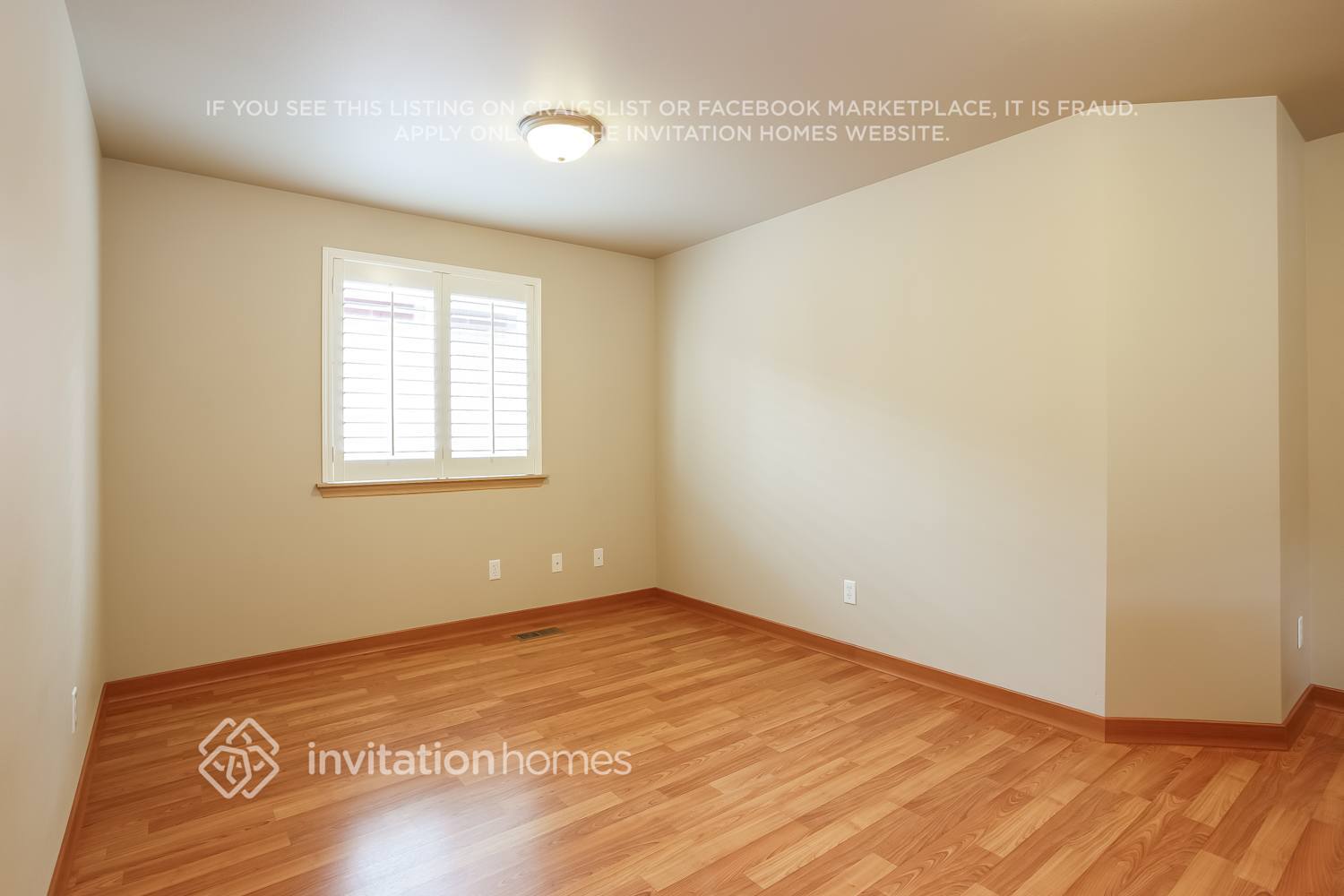 Building Photo - 8410 2nd St NE