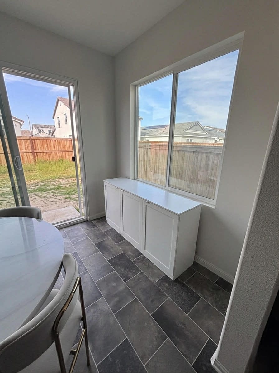 Building Photo - 3421 Andrew Ave