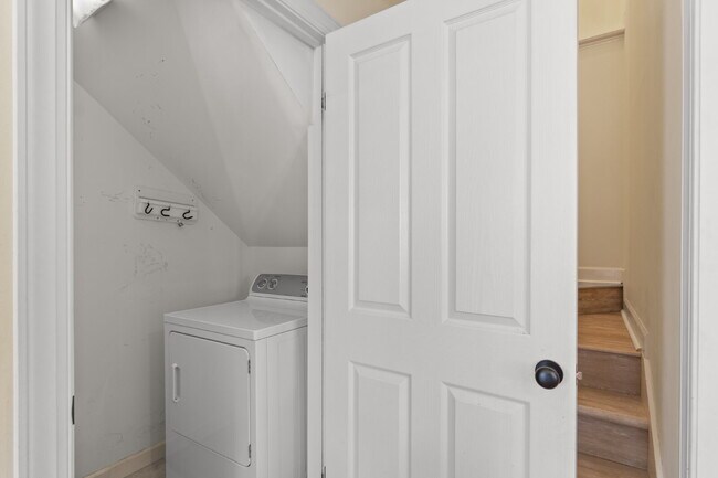 Building Photo - 3 bedroom/ 2.5 bathroom in Destin, FL!