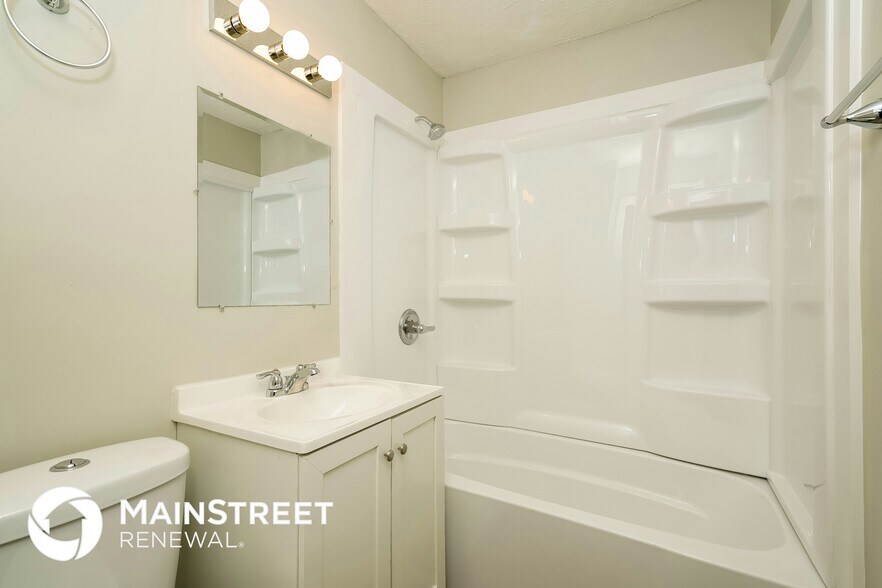 Building Photo - 2902 Dawson St