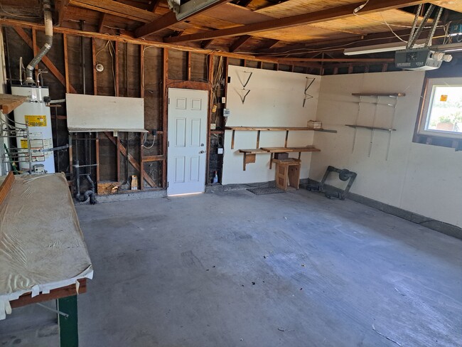 Building Photo - 927 Rutgers Ave
