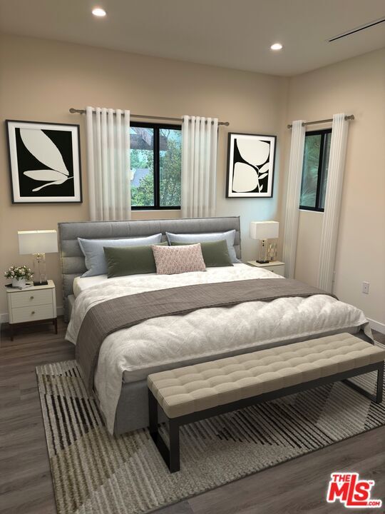 Building Photo - 6245 McLaren Ave