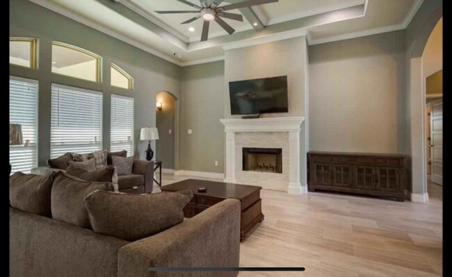 Building Photo - 5701 Bella Di Giorno Dr