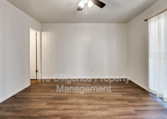 Building Photo - 8801 St George Way