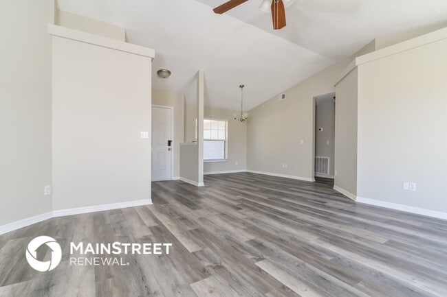 Building Photo - 11849 Caruso Dr