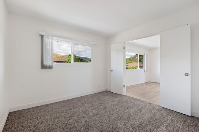 Building Photo - Updated 4BD/2BA Goleta Condo | Pool Access | Near UCSB | Easy Highway 101 Access