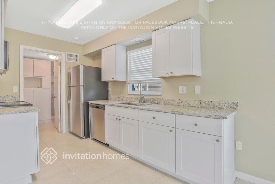 Building Photo - 6735 Precourt Dr