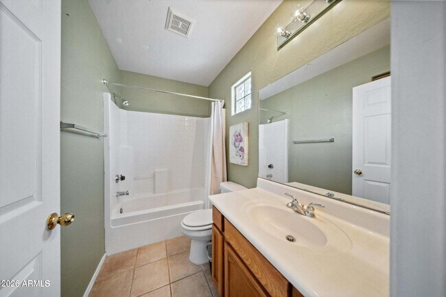 Building Photo - 9750 N Monterey Dr