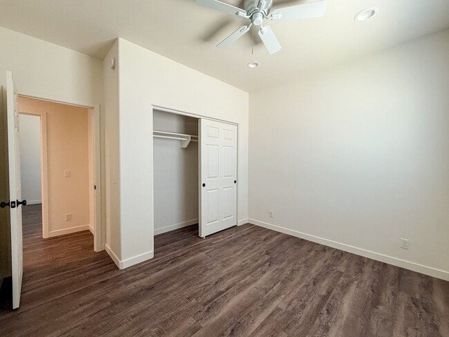 Building Photo - 29 Palms Home with Solar