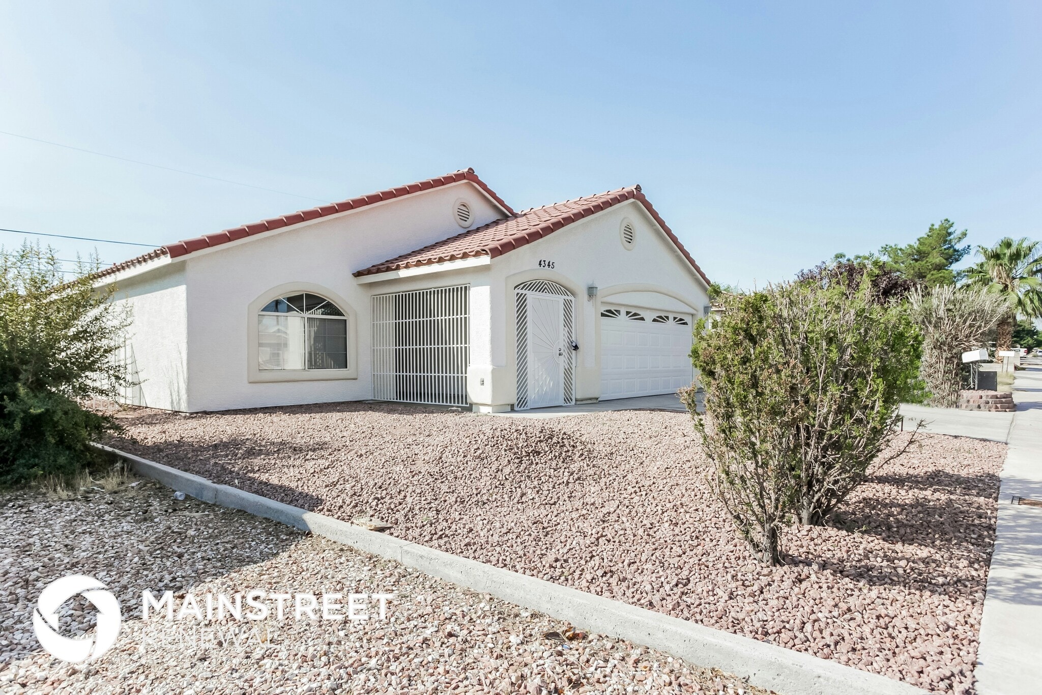 Building Photo - 4345 E Philadelphia Ave