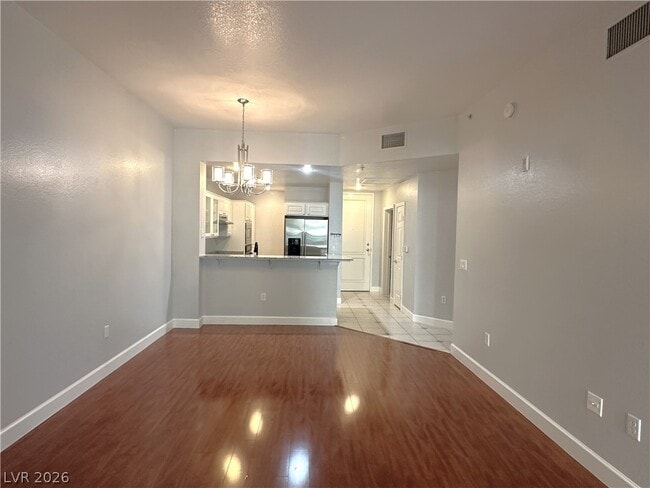 Building Photo - 59 E Agate Ave