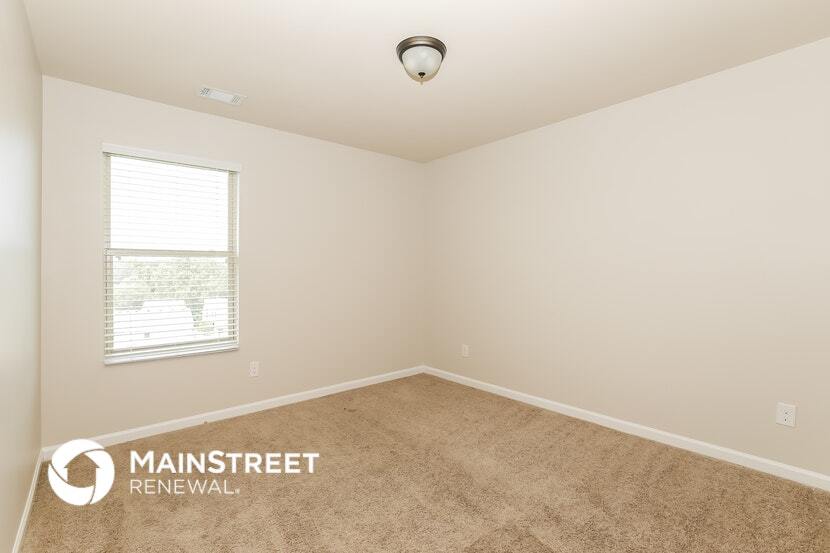 Building Photo - 694 Independence Ave