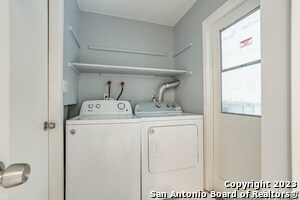 Building Photo - 3551 Rock Creek Run