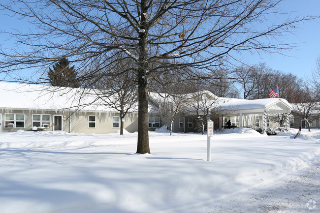 Building Photo - Ferncliff Gardens