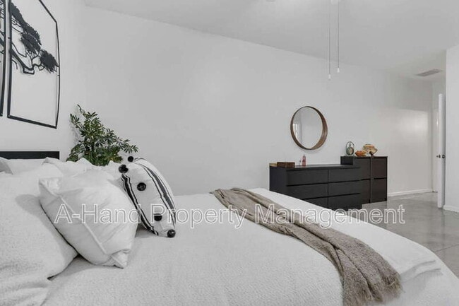 Building Photo - 3134 River Branch Cir