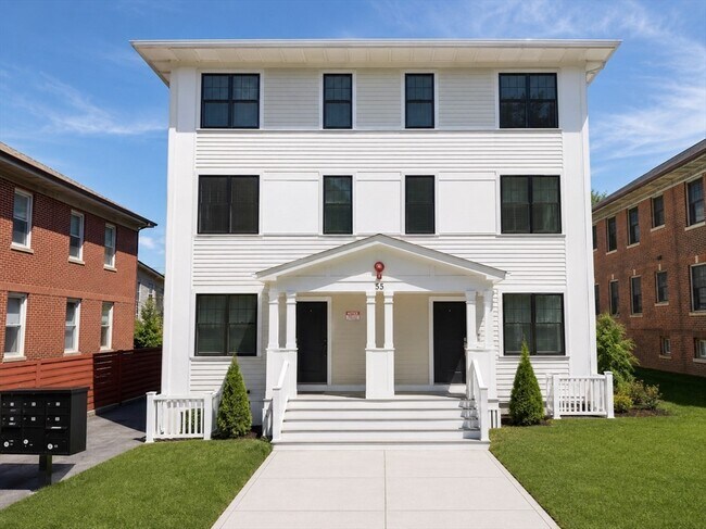 Building Photo - 55 Hutchings St