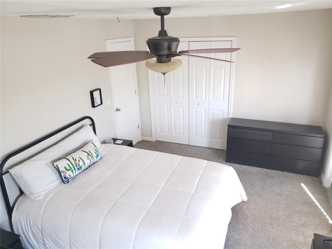 Building Photo - 16530 Cedar Crest Dr