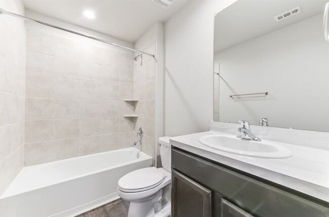 Building Photo - 16524 Cascading Pnes Ct