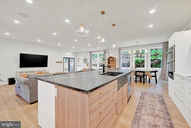 Building Photo - 5437 Glen Arm Rd