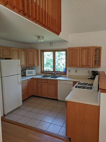 Building Photo - 28 McMann Haven Dr