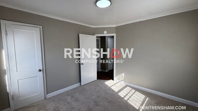 Building Photo - 1526 Railton Rd