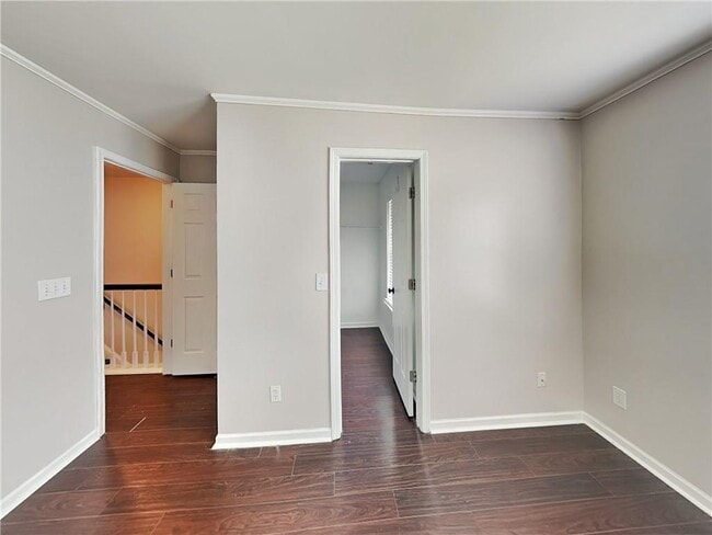 Building Photo - 264 Grandview Cir