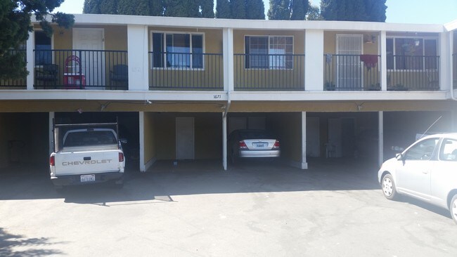 Building Photo - Haller Court Apartments