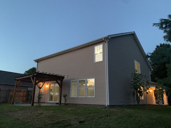 Building Photo - 1029 Lexington Farms Dr
