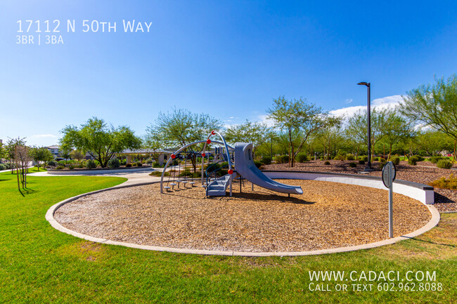 Building Photo - 17112 N 50th Way