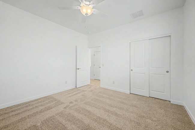 Building Photo - 8232 E University Dr