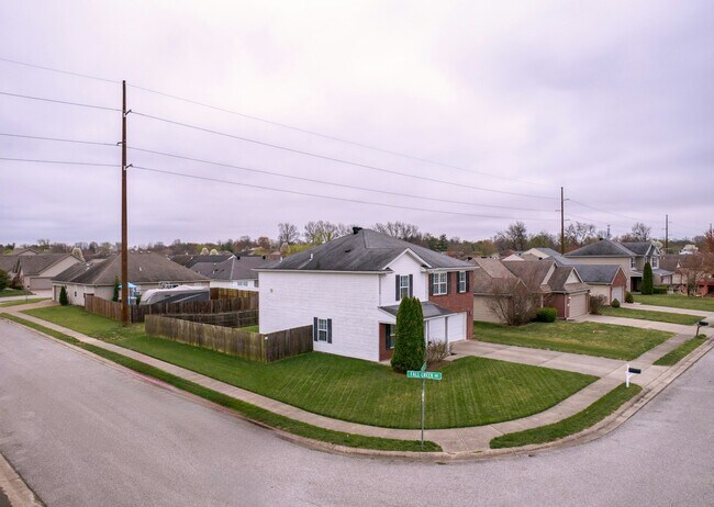 Building Photo - 4880 Imperial Dr