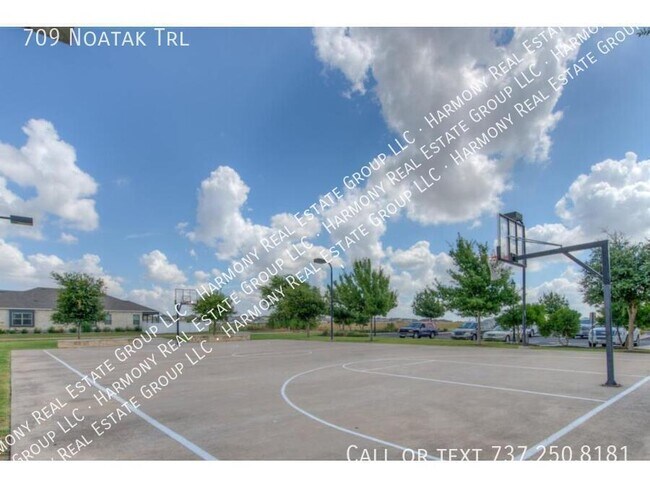 Building Photo - 709 Noatak Trail