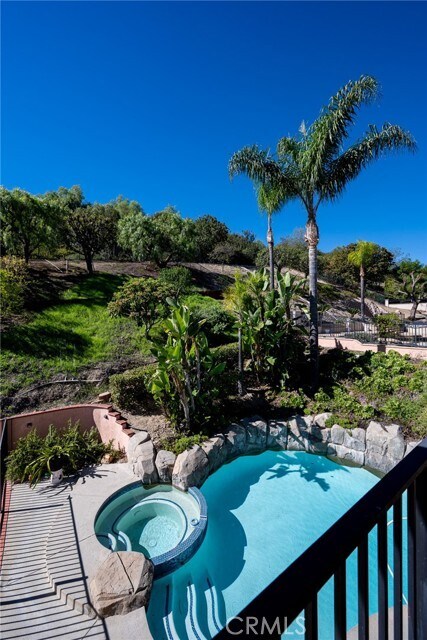 Building Photo - 19922 E Country Hollow Dr