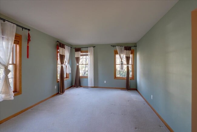 Building Photo - 7033 Rockstream Dr