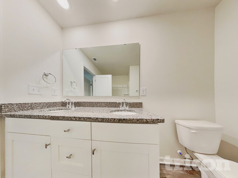 Building Photo - 234 W Turner St