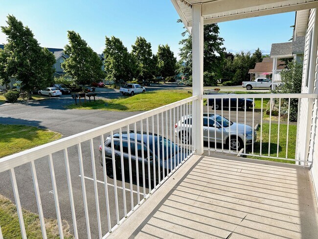 Building Photo - 3035/3037 Pacific St