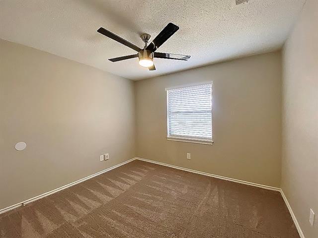 Building Photo - 3704 Fairhaven Dr