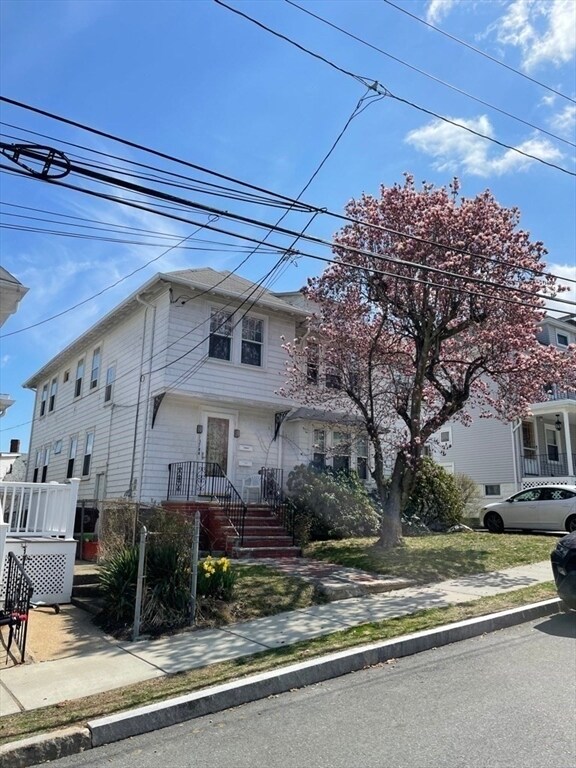 Building Photo - 137 Hillside Rd