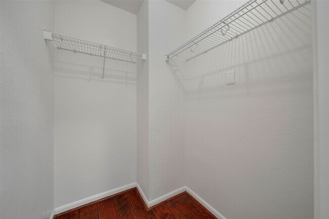 Building Photo - 2635 Skyview Trace Ct