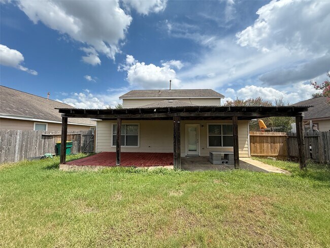 Building Photo - 17927 Branch Creek Dr