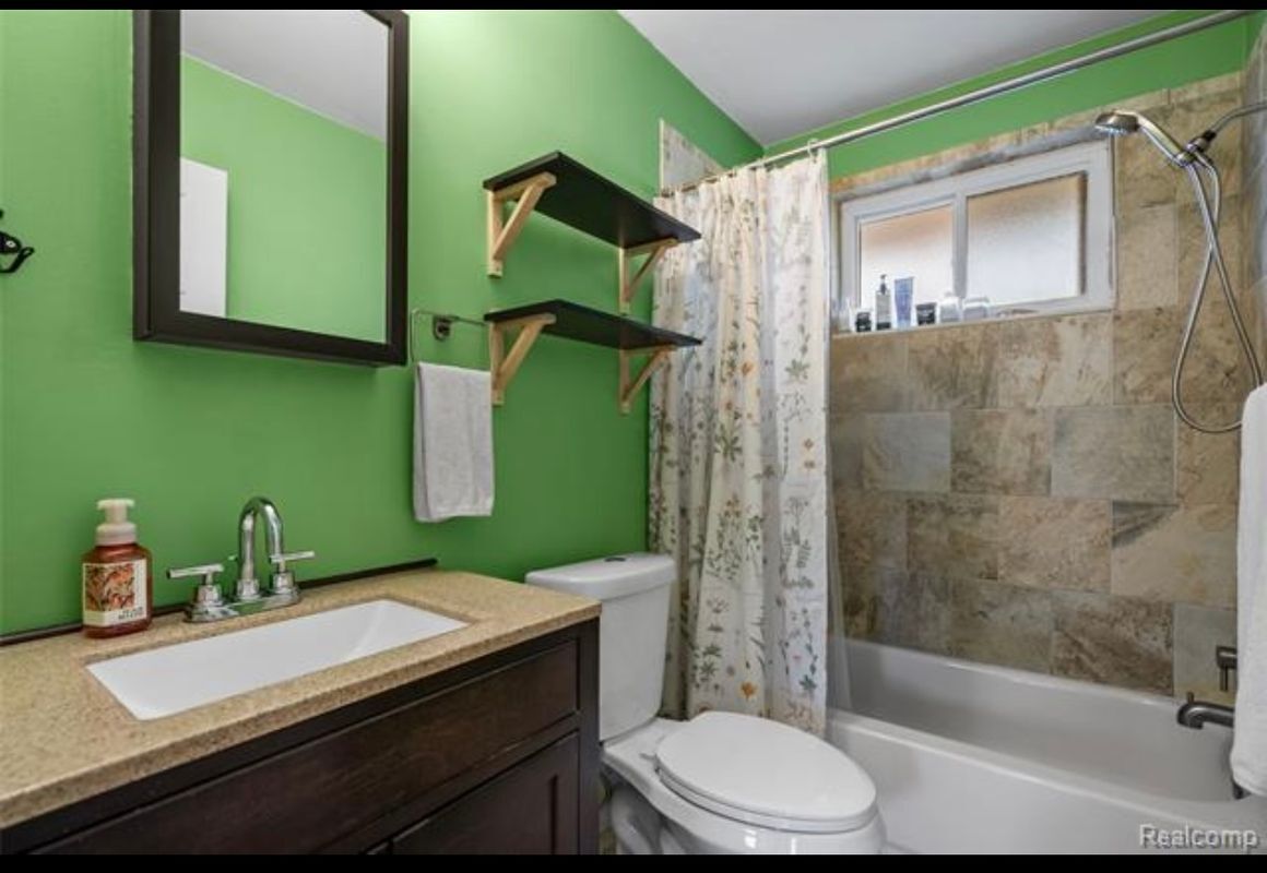 Building Photo - 34423 Tonquish Trail