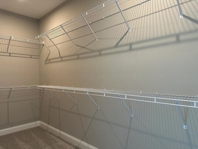 Building Photo - 1254 Fairstone Dr