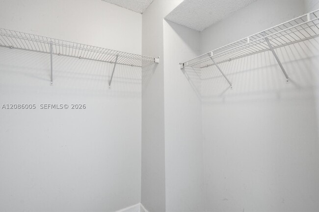 Building Photo - 290 174th St