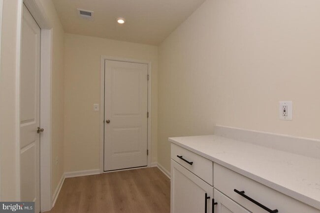 Building Photo - 24700 Michael Isler Ave